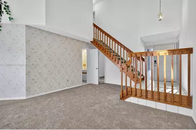 1042 SW 113th Ter #121, Pembroke Pines, FL 33025 - Photo 3