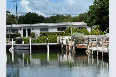 1301 Grouper Dr #A, Marathon, FL 33050 - Photo 1