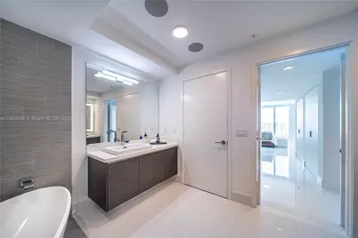 300 Sunny Isles Blvd #4-1901, Sunny Isles Beach, FL 33160 - Photo 27