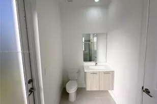 12336 SW 43rd Ct, Davie, FL 33330 - Photo 13