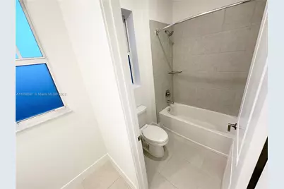 12239 SW 43rd St, Davie, FL 33330 - Photo 21