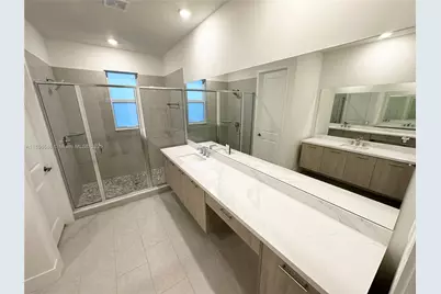 12209 SW 43rd St, Davie, FL 33330 - Photo 17