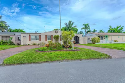921 N 31st Ct, Hollywood, FL 33021 - Photo 11
