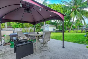 921 N 31st Ct, Hollywood, FL 33021 - Photo 35