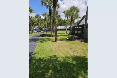 343 Fairway Cir #63, Weston, FL 33326 - Photo 5