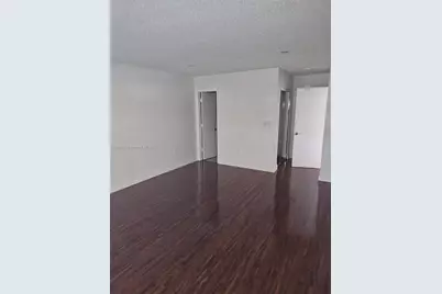 343 Fairway Cir #63, Weston, FL 33326 - Photo 11