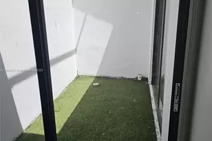 343 Fairway Cir, Weston, FL 33326 - Photo 13