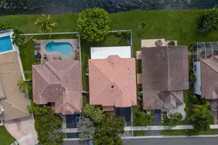 161 Granada Ave, Weston, FL 33326 - Photo 45