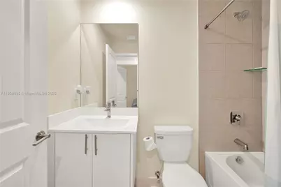 4413 NW 83rd Path, Doral, FL 33166 - Photo 19