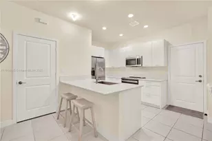 4413 NW 83rd Path, Doral, FL 33166 - Photo 13