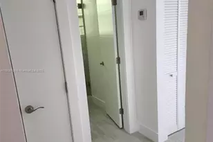 7710 Carlyle Ave, Miami Beach, FL 33141 - Photo 15