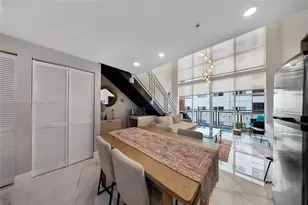 253 NE 2nd St, Miami, FL 33132 - Photo 5