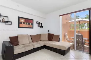 1068 SW 143rd Ave, Pembroke Pines, FL 33027 - Photo 17