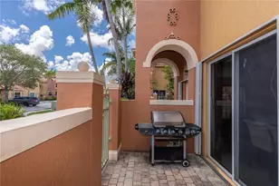 1068 SW 143rd Ave, Pembroke Pines, FL 33027 - Photo 37