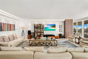 600 Grapetree Dr, Key Biscayne, FL 33149 - Photo 3