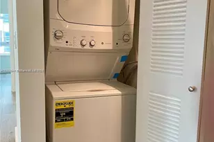 111 E Flagler St, Miami, FL 33131 - Photo 17