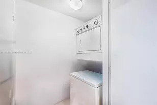 495 Brickell Ave, Miami, FL 33131 - Photo 13