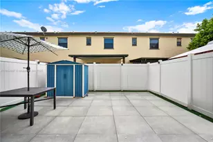 10480 W 33rd Ln, Hialeah, FL 33018 - Photo 15