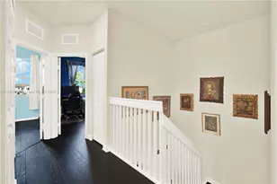 10480 W 33rd Ln, Hialeah, FL 33018 - Photo 23