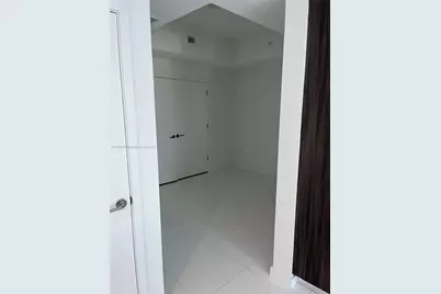 851 NE 1st Ave #906, Miami, FL 33132 - Photo 15