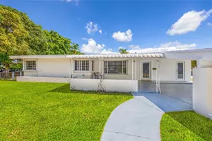 1700 N Treasure Dr, North Bay Village, FL 33141 - Photo 1