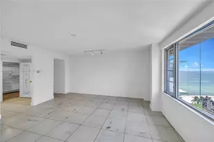 5255 Collins Ave, Miami Beach, FL 33140 - Photo 11