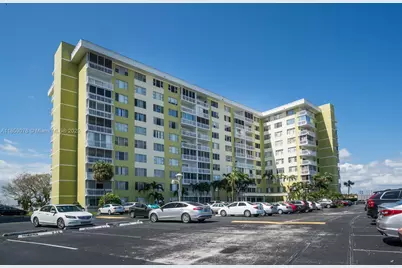 4400 Hillcrest Dr #520C, Hollywood, FL 33021 - Photo 1