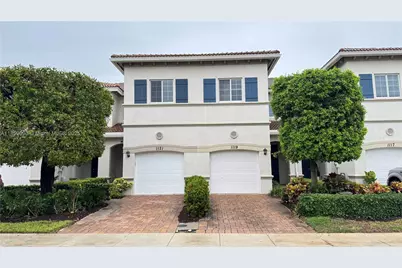 1121 Vermilion Dr, West Palm Beach, FL 33461 - Photo 1