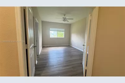 1121 Vermilion Dr, West Palm Beach, FL 33461 - Photo 13