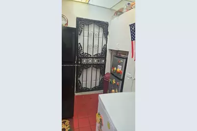 1853 NW 47th St, Miami, FL 33142 - Photo 21