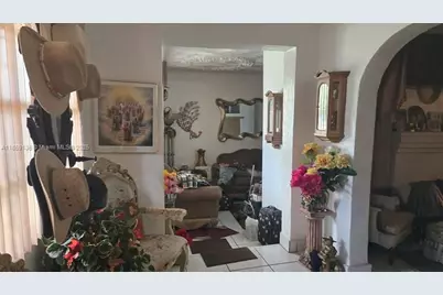 1853 NW 47th St, Miami, FL 33142 - Photo 11