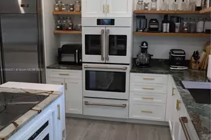 524 NE 27th Dr, Wilton Manors, FL 33334 - Photo 67