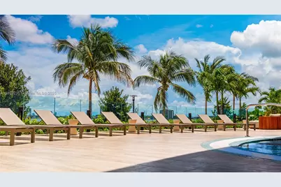 700 NE 24th St #3605, Miami, FL 33137 - Photo 1