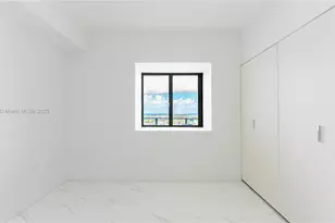 700 NE 24th St, Miami, FL 33137 - Photo 21