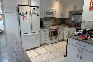 8981 S Hollybrook Blvd, Pembroke Pines, FL 33025 - Photo 5