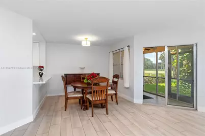 1110 SW 125th Ave #112M, Pembroke Pines, FL 33027 - Photo 9