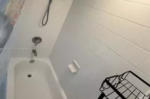 36 NW 6th Ave, Miami, FL 33128 - Photo 21