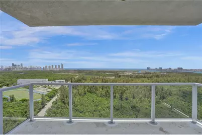 15051 Royal Oaks Ln #2603, North Miami, FL 33181 - Photo 3