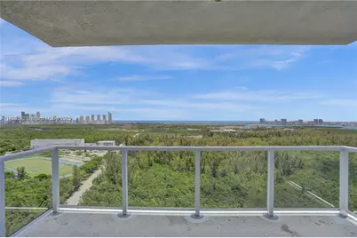 15051 Royal Oaks Ln #2603, North Miami, FL 33181 - Photo 3