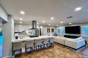 8821 SW 192nd St, Cutler Bay, FL 33157 - Photo 7