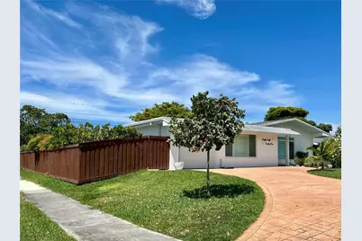 8821 SW 192nd St, Cutler Bay, FL 33157 - Photo 5