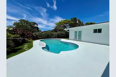 8821 SW 192nd St, Cutler Bay, FL 33157 - Photo 35