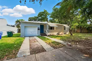 2545 SW 27th Ln, Miami, FL 33133 - Photo 3