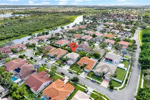 322 SW 184th Way, Pembroke Pines, FL 33029 - Photo 51