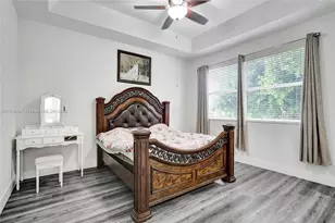 9860 NW 20th Ct, Pembroke Pines, FL 33024 - Photo 21