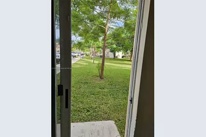 2701 SE 12th Rd #101, Homestead, FL 33035 - Photo 5