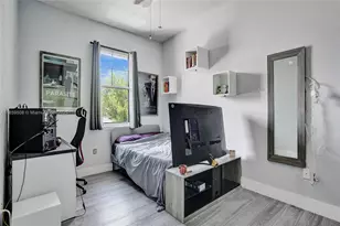 4046 Long Leaf Ln, Hollywood, FL 33021 - Photo 23