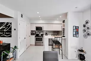 8401 SW 107th Ave, Miami, FL 33173 - Photo 9