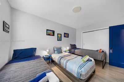 817 SW 12th St, Fort Lauderdale, FL 33315 - Photo 23