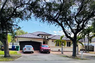 7760 NW 163rd St, Miami Lakes, FL 33016 - Photo 1